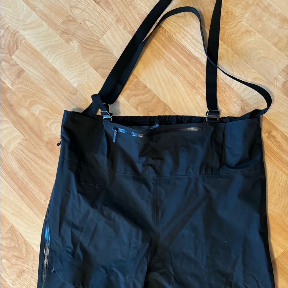 Arc’teryx Bibs Full Zip Drop Seat